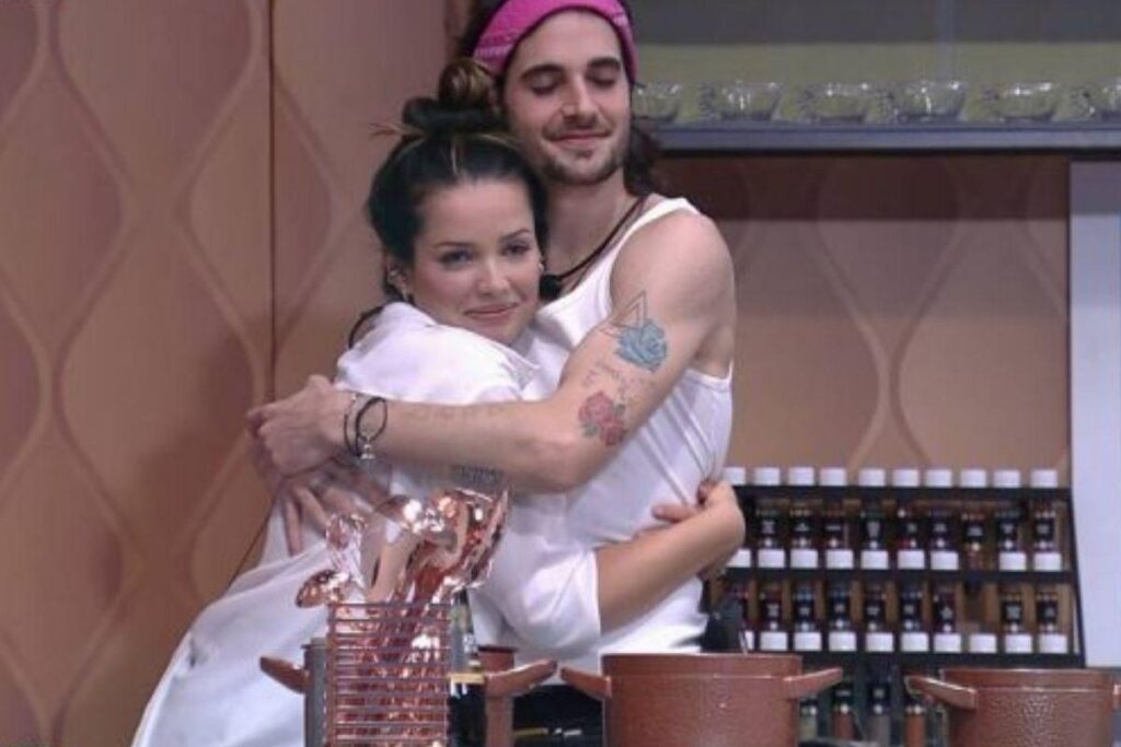 Ela falou dos filhos dela com Fiuk