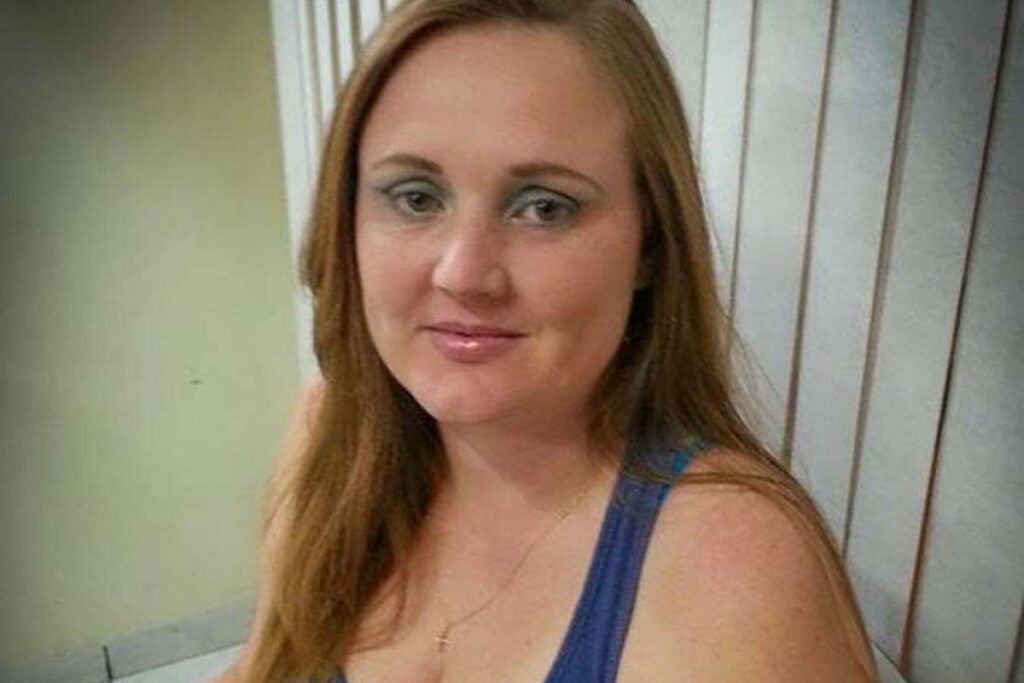 Ela faleceu após dar à luz ao segundo filho