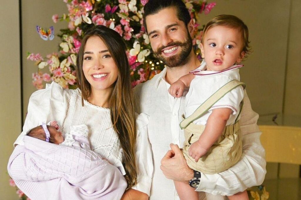 Alok, Raika e Romana