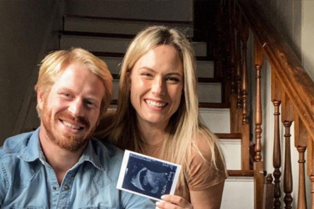 Emily esperava o quinto filho