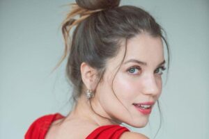 Nathália e Júlia engravidaram na mesma época