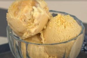 O sorvete de doce de leite é ideal para refrescar a família durante o verão