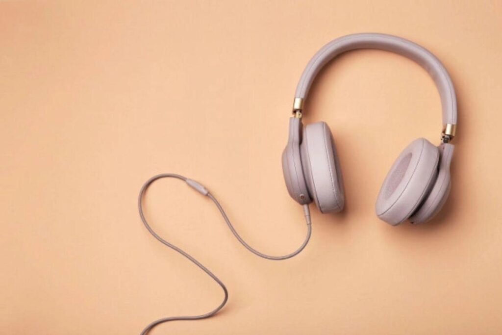 Bebê lança música