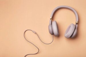 Bebê lança música