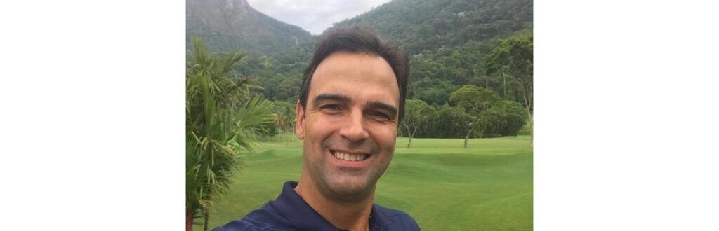 Laura esperou por dois anos para cortar os cabelos