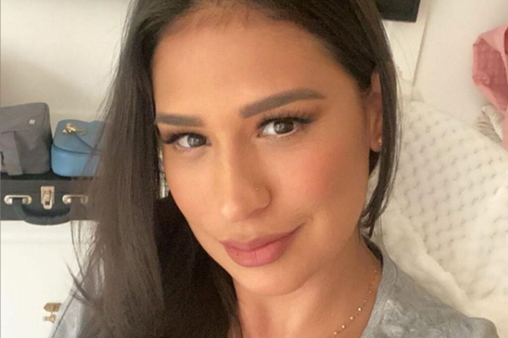 Simone Mendes falou sobre os inchaços e enjoos que tem passado grávida