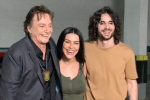 Cleo e Fábio Jr. se reúnem para lançamento musical de Fiuk