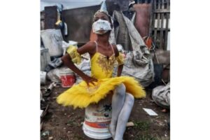 O sonho dela é ajudar a família pelo ballet