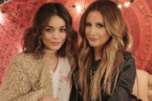 Ashley Tisdale grávida