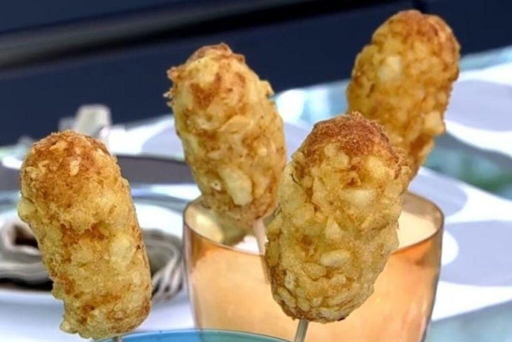 Aprenda a receita de cachorro-quente frito