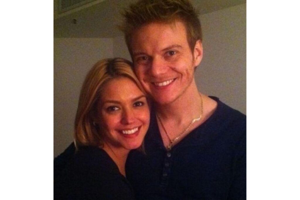 Thais Fersoza e Michel Teló comemoroam 9 anos juntos