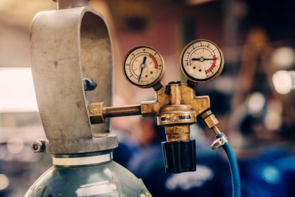 São Paulo vai receber cilindros de oxigênio que serão destinados às UTIs