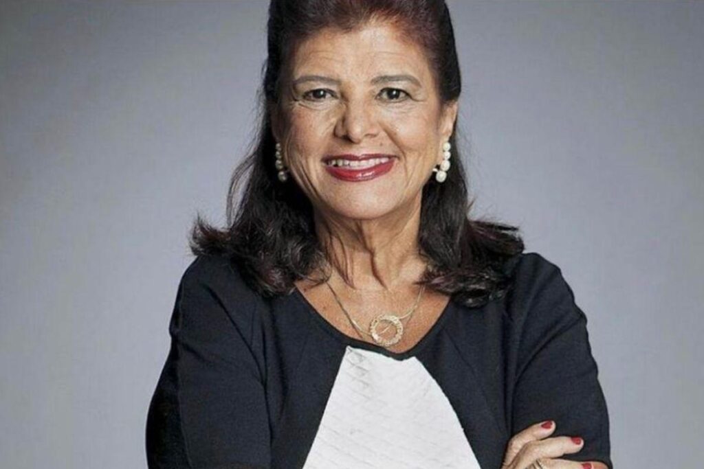 Luiza Helena Trajano é empresária, dona da rede Magazine Luiza e reforça sempre a importância da família. Na foto, em viagem com os netos