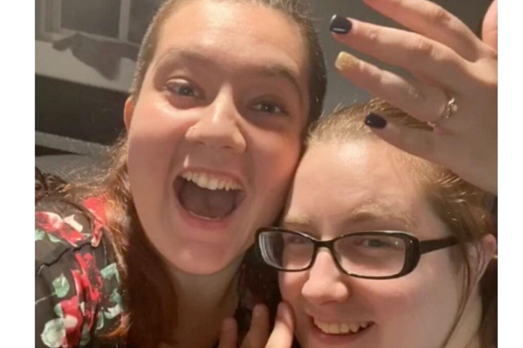 As duas melhores amigas se casaram para criar os filhos juntas