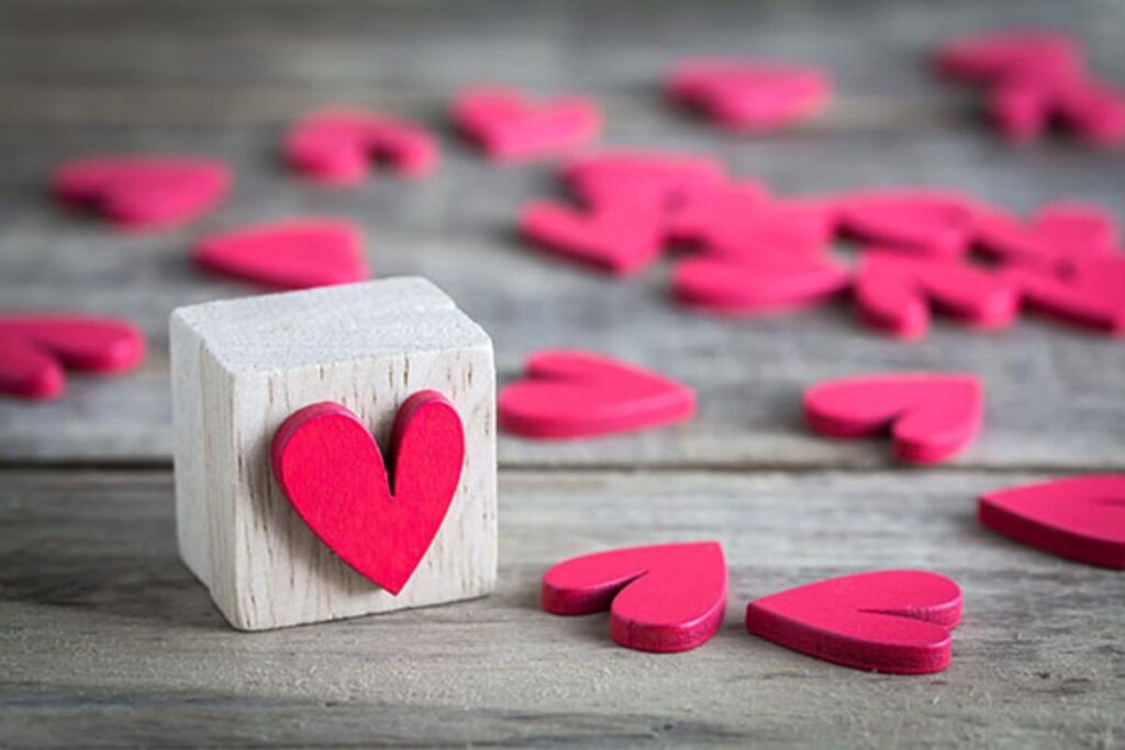 O Dia do Elogio é comemorado no dia 1º de março no Brasil