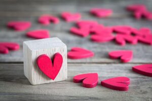 O Dia do Elogio é comemorado no dia 1º de março no Brasil