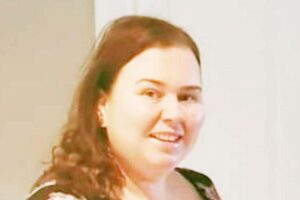 Mulher engravida usando DIU e bebê fica com objetivo dentro do útero