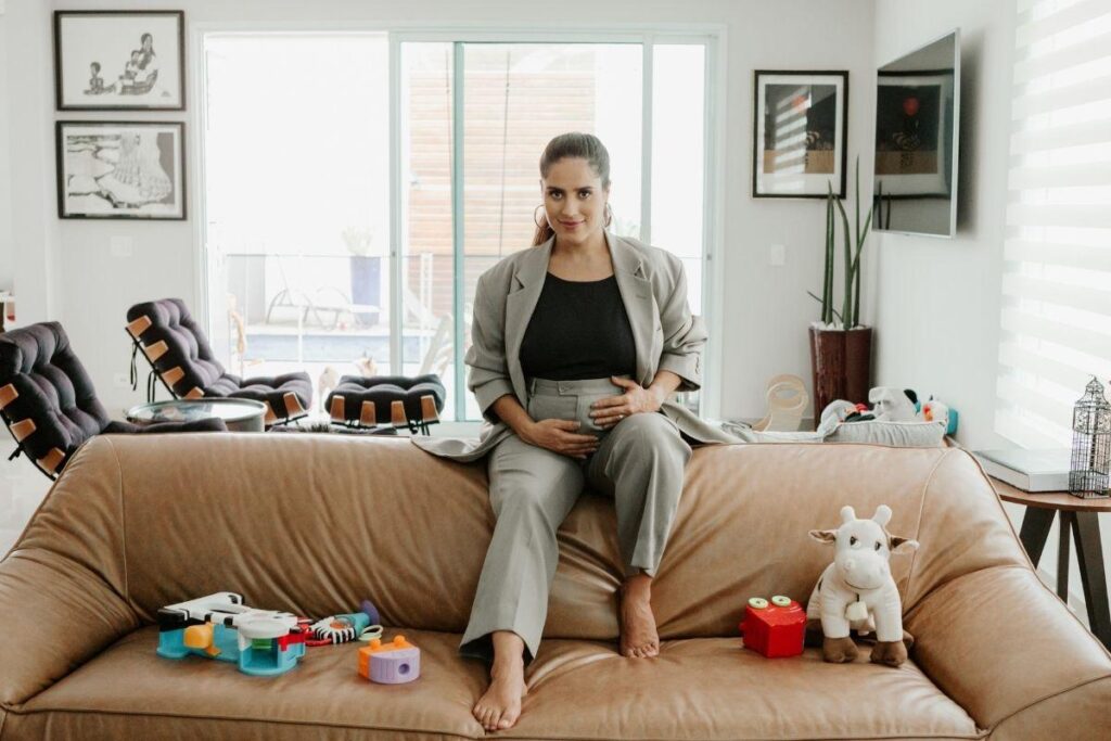 Camilla Camargo está na reta final da gravidez