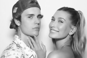 Hailey Bieber faz homenagem a Justin Bieber em aniversário de 27 anos