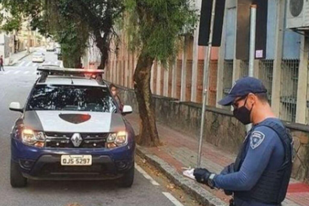 Bebê foi “multado” por dirigir carriho em Florianópolis