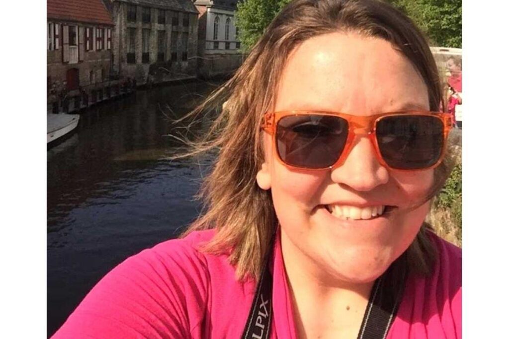 Mãe consegue adotar 3 meninas durante pandemia