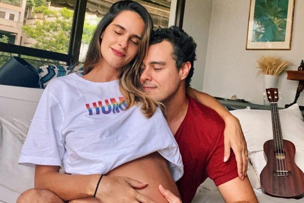 Joaquim Lopes e Marcella Fogaça relembram gravidez de risco das gêmeas