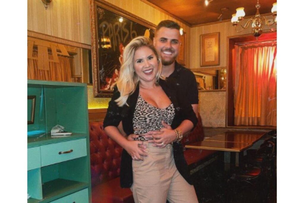 Zé Neto comemora mêsversário da filha