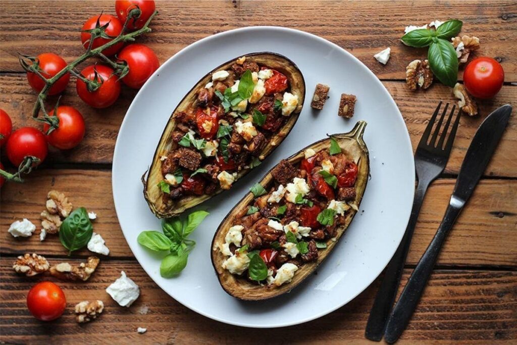 A berinjela é altamente nutritiva, sendo uma boa opção para o cardápio da família