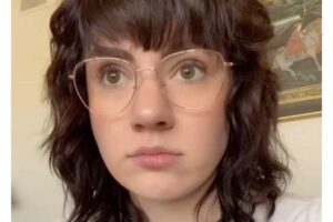 A mulher descobriu que o namorado é na verdade primo ao ganhar teste de DNA de presente de aniversário