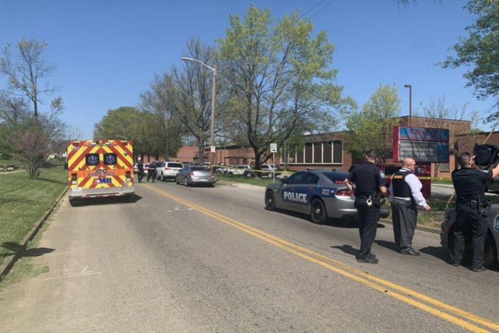 Tiroteio em escola nos Estados Unidos deixa feridos