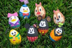 Mickey, Minnie, Pato Donald, Margarida, Pluto, Pateta e Tico e Teco vão deixar sua tarde de Páscoa ainda mais animada