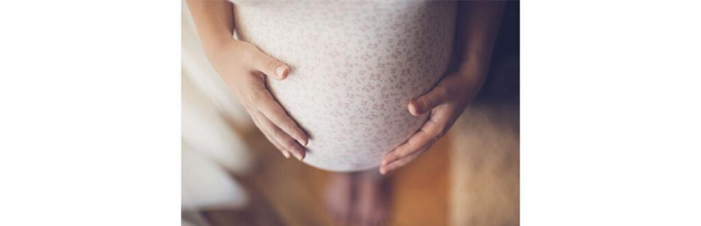 China permite que casais tenham até 3 filhos após queda de natalidade no país