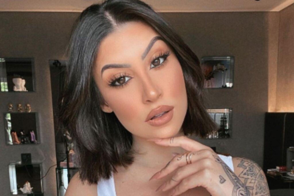 Bianca Andrade mostra barriga gestante