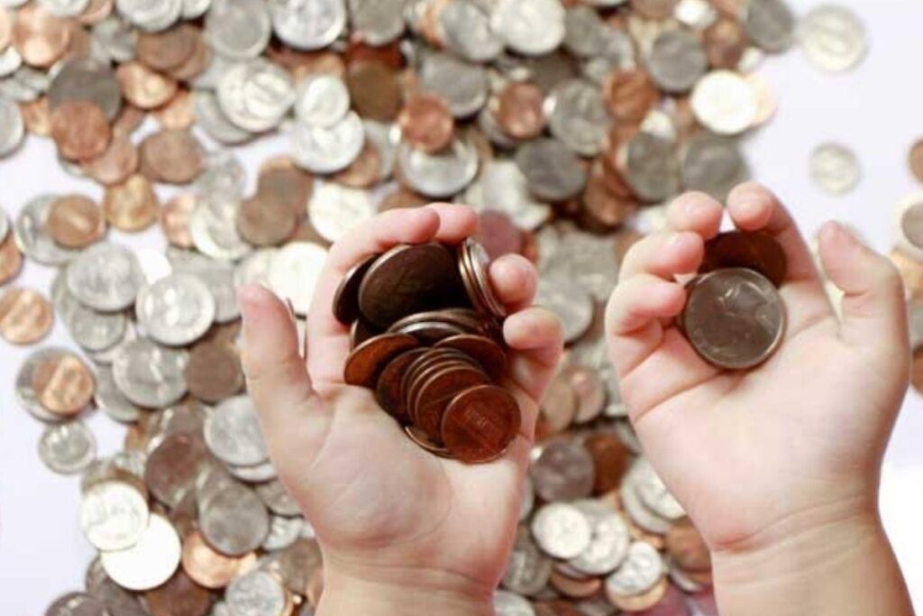 A antiga família esqueceu o dinheiro após uma viagem de carro