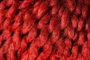 A amigdalite pode ser bacteriana ou viral e deve ser tratada com um especialista