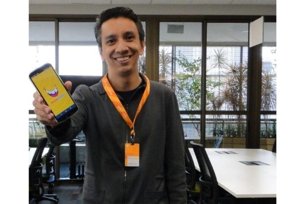 Muito amor! Pai cria aplicativo para ajudar o filho autista e outras crianças a se comunicarem