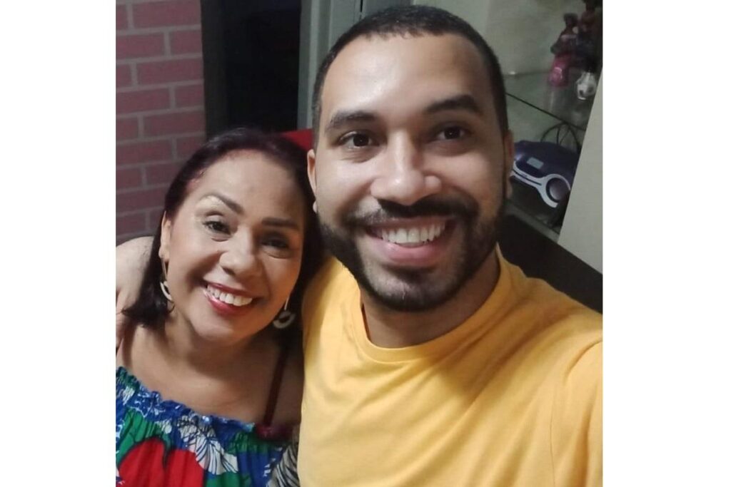 Gil foi semifinalista do programa