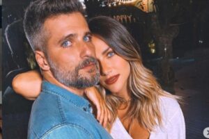 Bruno Gagliasso comemora mesversário de Zyan