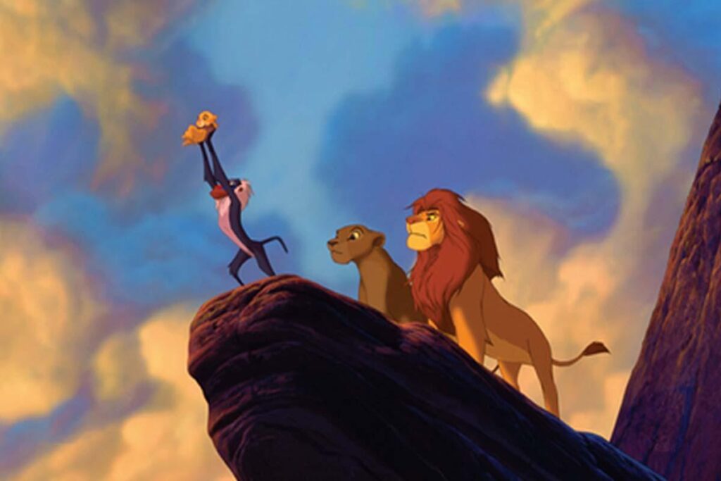 Menino pede bolo com tema curioso