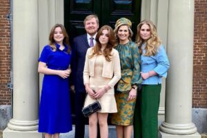 Amalia é uma das filhas do Rei Willem-Alexander e Rainha Maxima