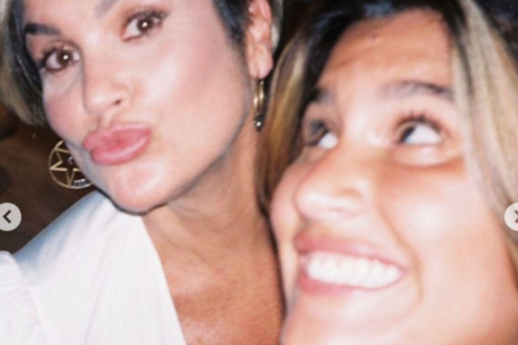 Flavia Alessandra e Giulia Costa