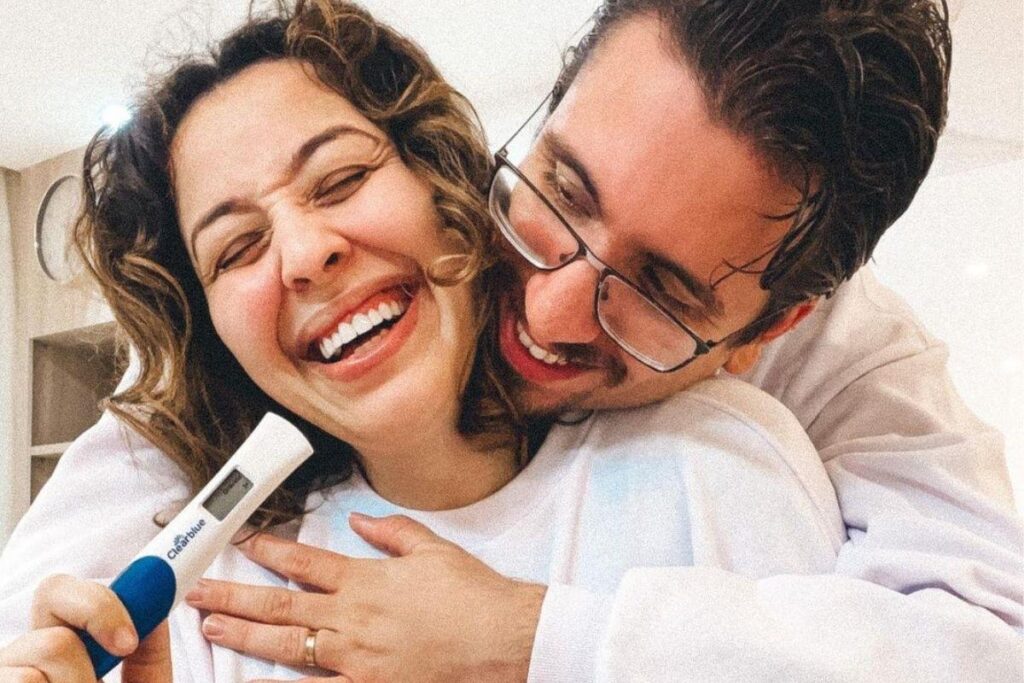 Camila Monteiro está esperando por gêmeos idênticos