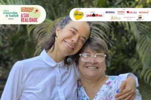 Miá Mello e a mãe falam juntas sobre erros e acertos na maternidade durante o 11° Seminário