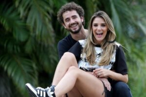 Rafa Brites mostrou a mesa do bolo do chá revelação