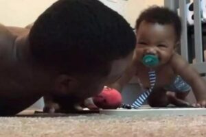 Charlie Todd compartilhou o vídeo no Instagram