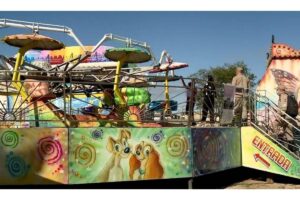 A atração se chama “Sombrinhas”