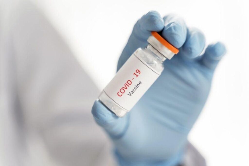 O estudo clínico irá estudo clínico para avaliar a eficácia, segurança e imunogenicidade de uma terceira dose da vacina da AstraZeneca contra a covid-19