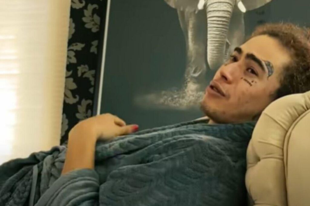 Whindersson Nunes desabafa sobre saúde mental em vídeo: “Imaginava meu filho no palco comigo”