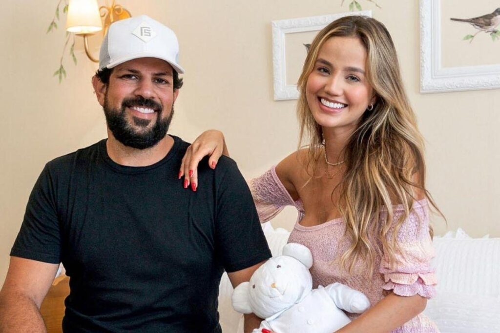 Biah Rodrigues e Sorocaba são pais de Theo e estão esperando o segundo filho!