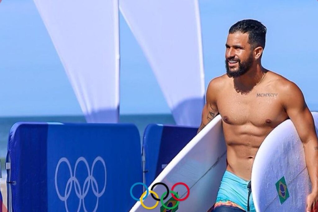 Ítalo Ferreira comemorou muito a vitória